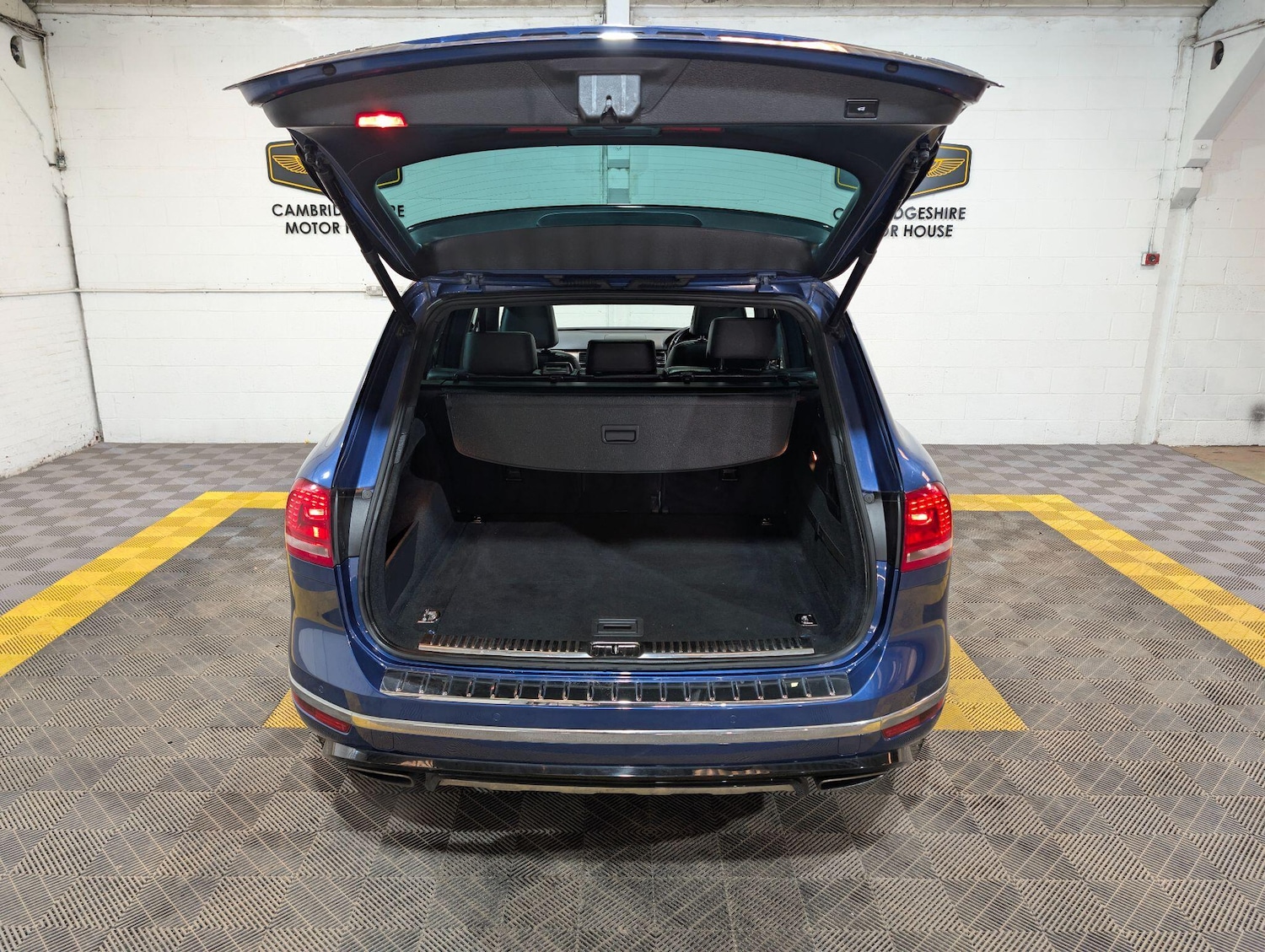 Used Volkswagen Touareg for sale - 78115635: Photo 61