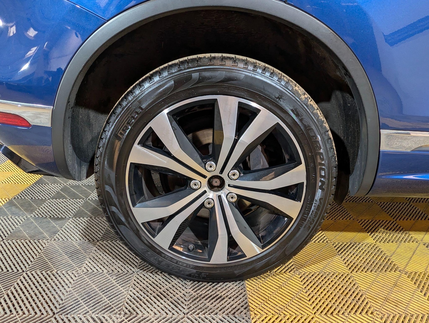 Used Volkswagen Touareg for sale - 78115635: Photo 88