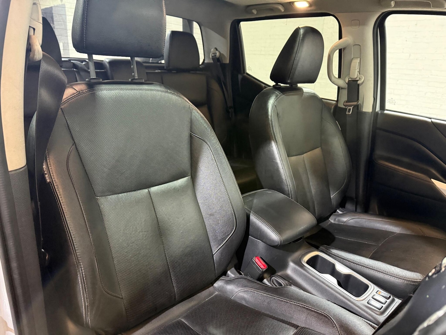 Used Nissan Navara 2019 for sale - 76424661: Photo 33