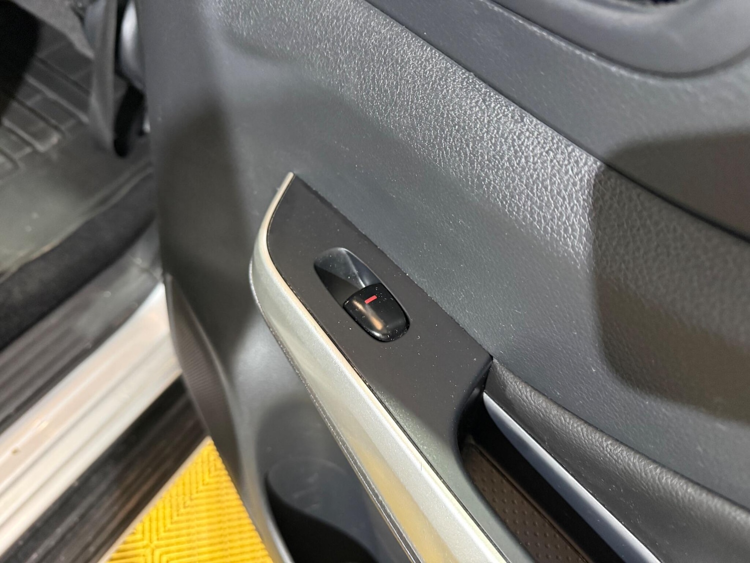 Used Nissan Navara 2019 for sale - 76424661: Photo 44