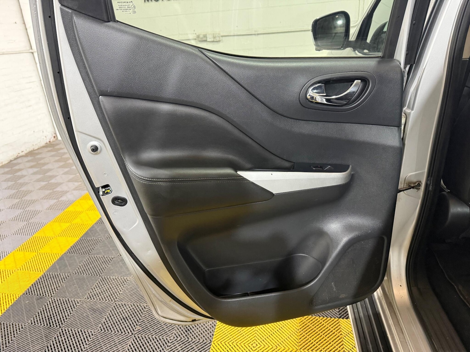 Used Nissan Navara 2019 for sale - 76424661: Photo 48