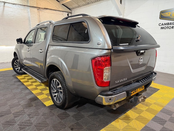 Used Nissan Navara 2017 for sale - 74335945: Photo 2