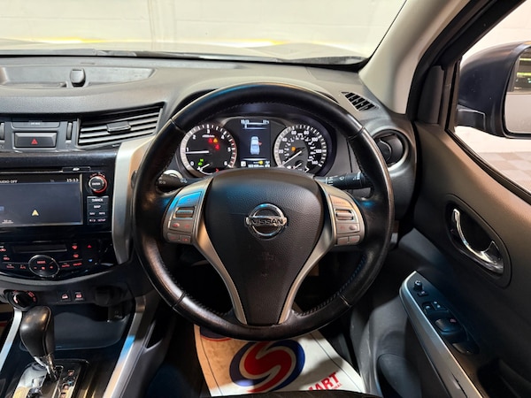 Used Nissan Navara 2017 for sale - 74335945: Photo 40