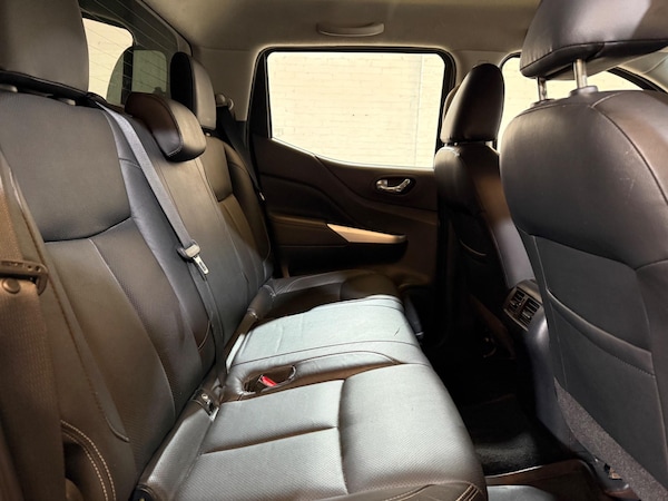 Used Nissan Navara 2017 for sale - 74335945: Photo 44