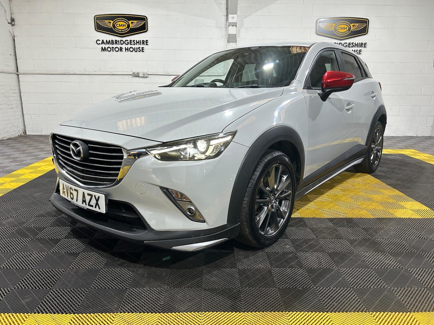Used Mazda CX-3 2017 for sale - 76513202: Photo 2