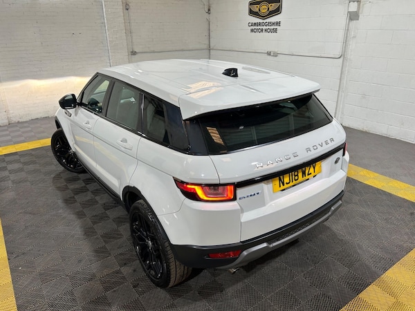 Used Land Rover Range Rover Evoque 2018 for sale - 76094219: Photo 2