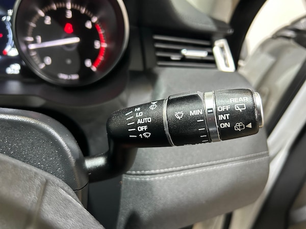 Used Land Rover Range Rover Evoque 2018 for sale - 76094219: Photo 36