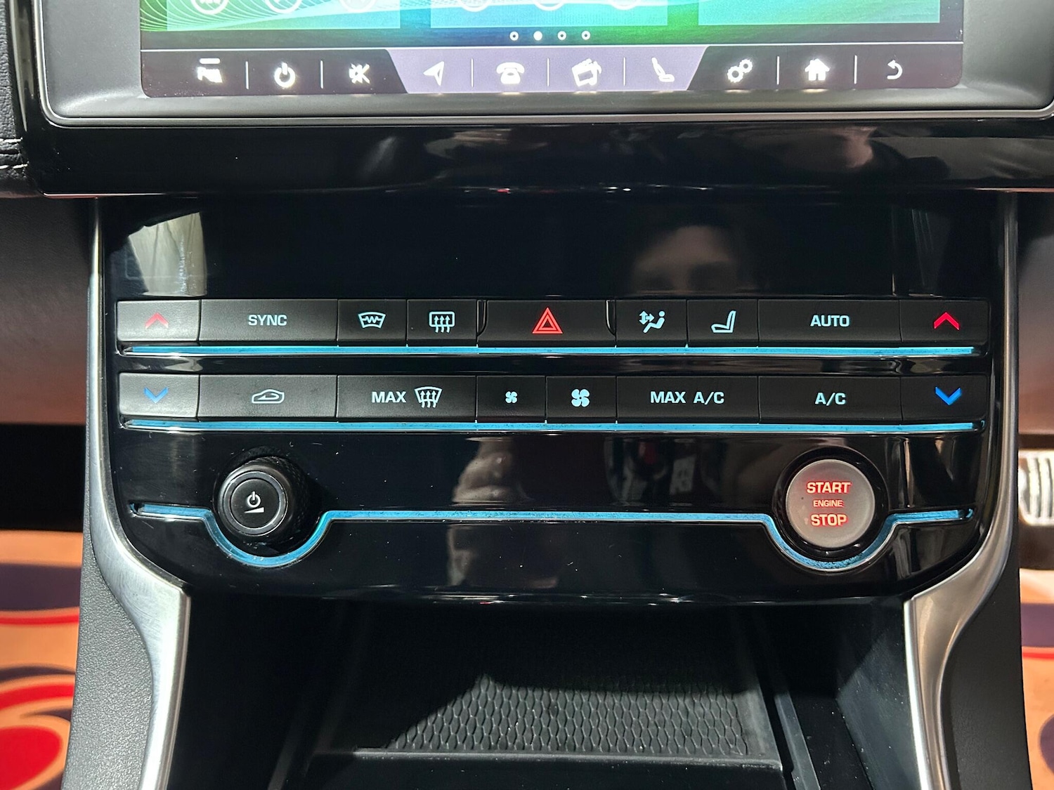 Used Jaguar XE 2019 for sale - 76996892: Photo 20