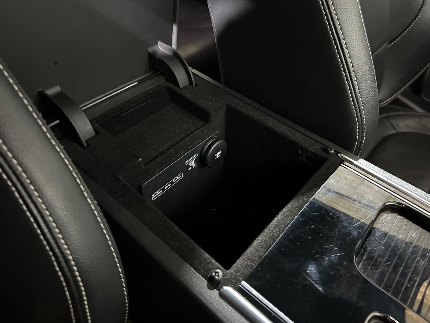 Used Jaguar XE 2019 for sale - 76996892: Photo 24