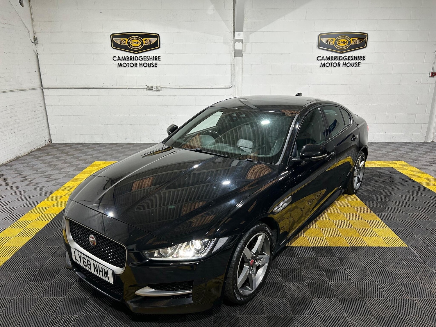 Used Jaguar XE 2019 for sale - 76996892: Photo 47