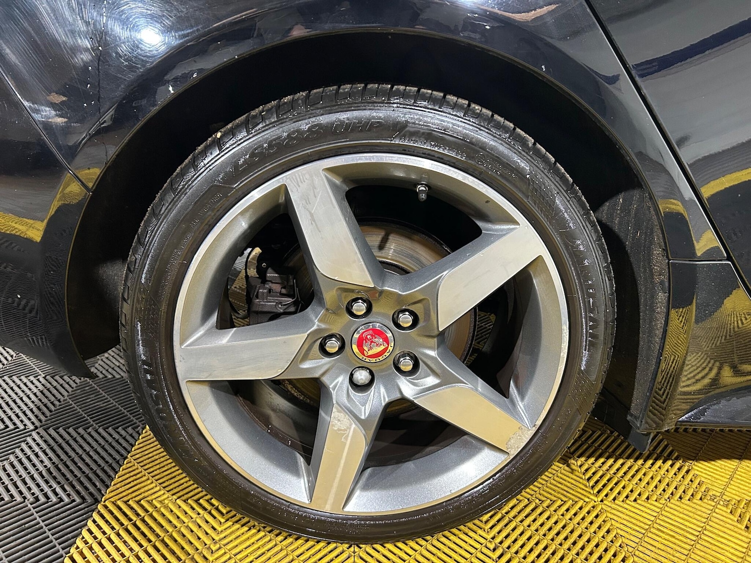 Used Jaguar XE 2019 for sale - 76996892: Photo 76