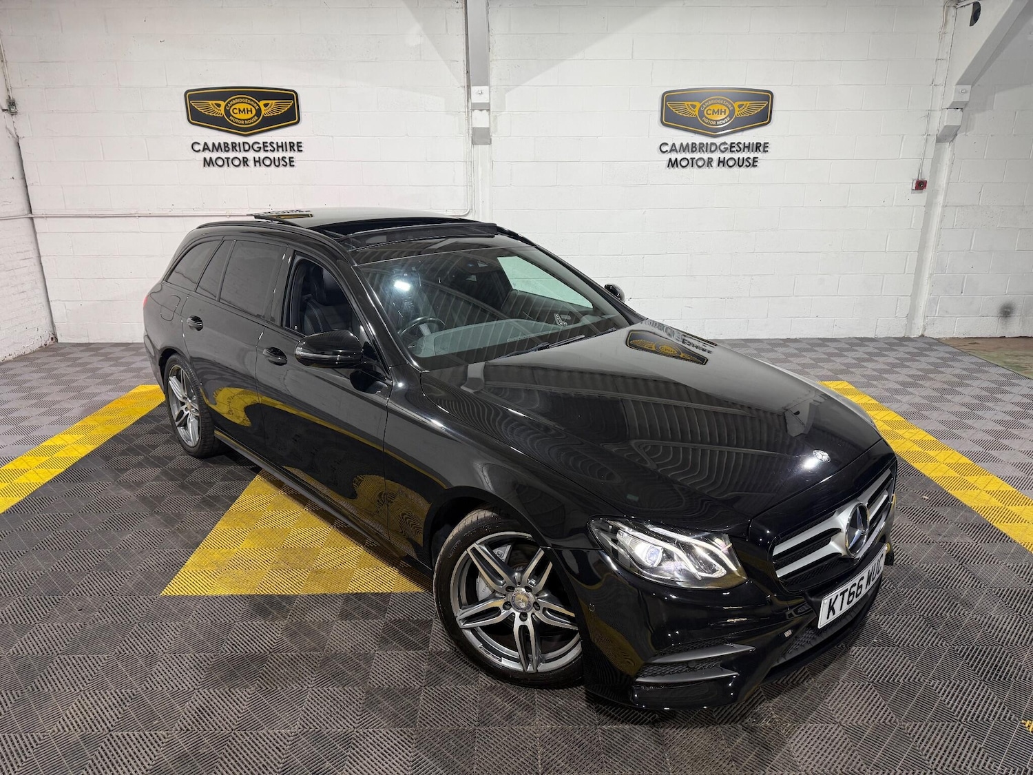 Used Mercedes-Benz E Class 2017 for sale - 76886217: Photo 20