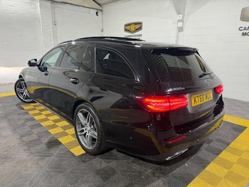 Used Mercedes-Benz E Class 2017 for sale - 76886217: Photo