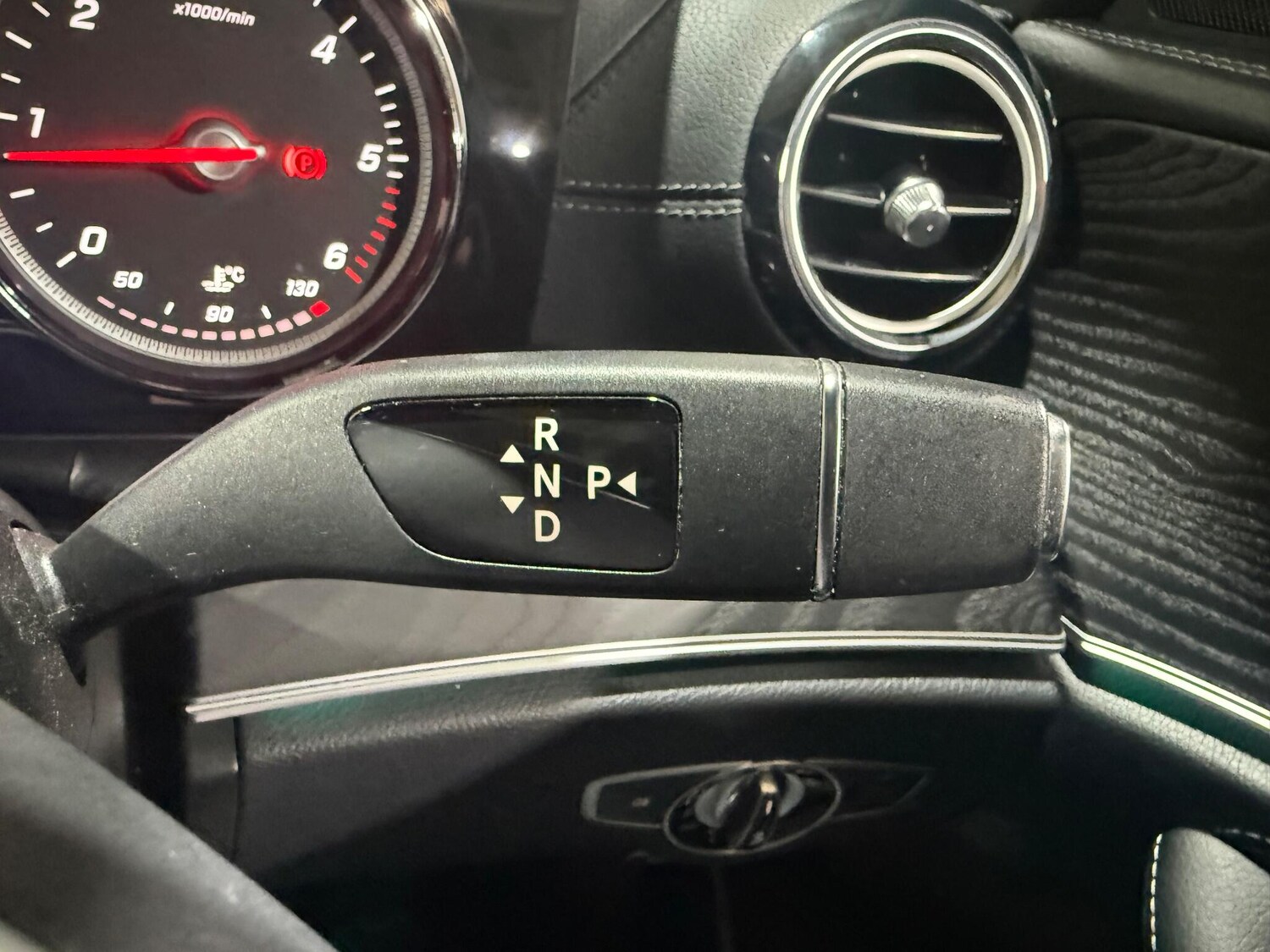 Used Mercedes-Benz E Class 2017 for sale - 76886217: Photo 30