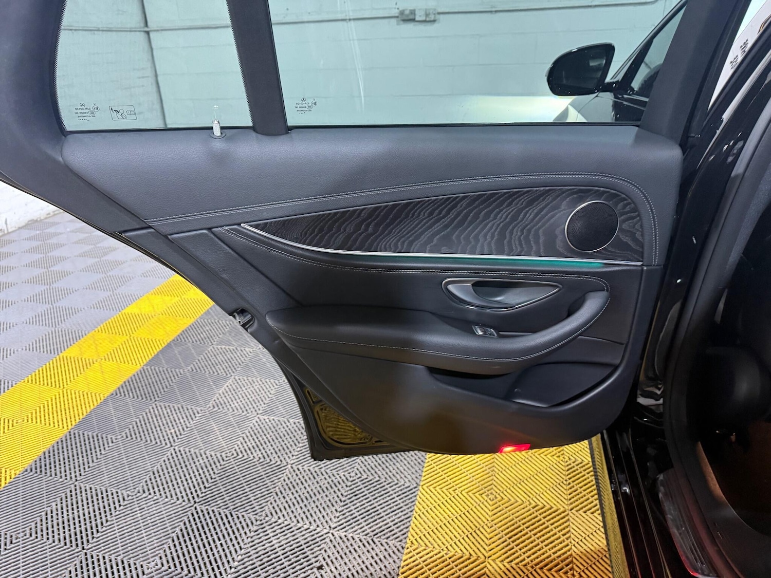 Used Mercedes-Benz E Class 2017 for sale - 76886217: Photo 52