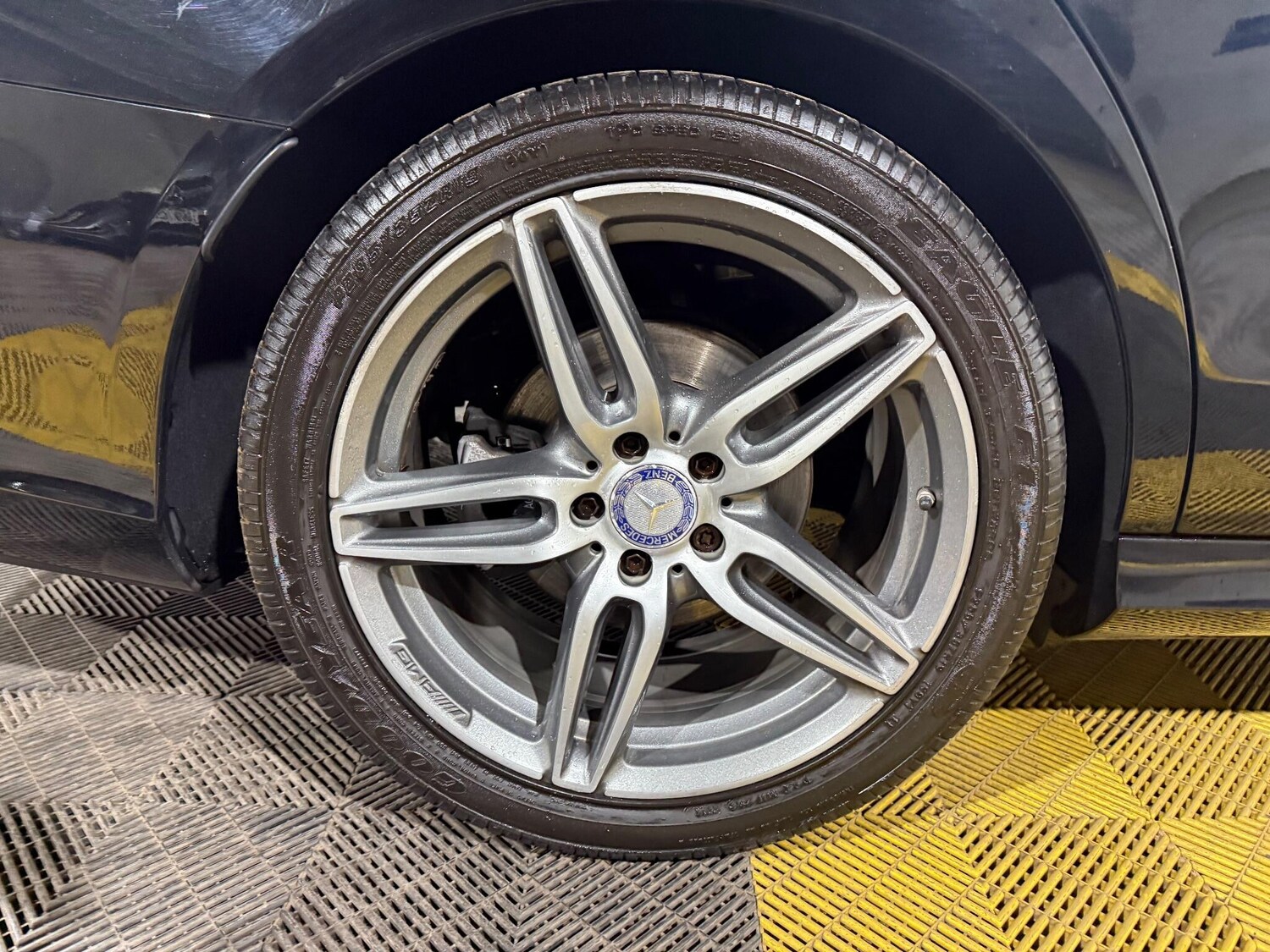 Used Mercedes-Benz E Class 2017 for sale - 76886217: Photo 70