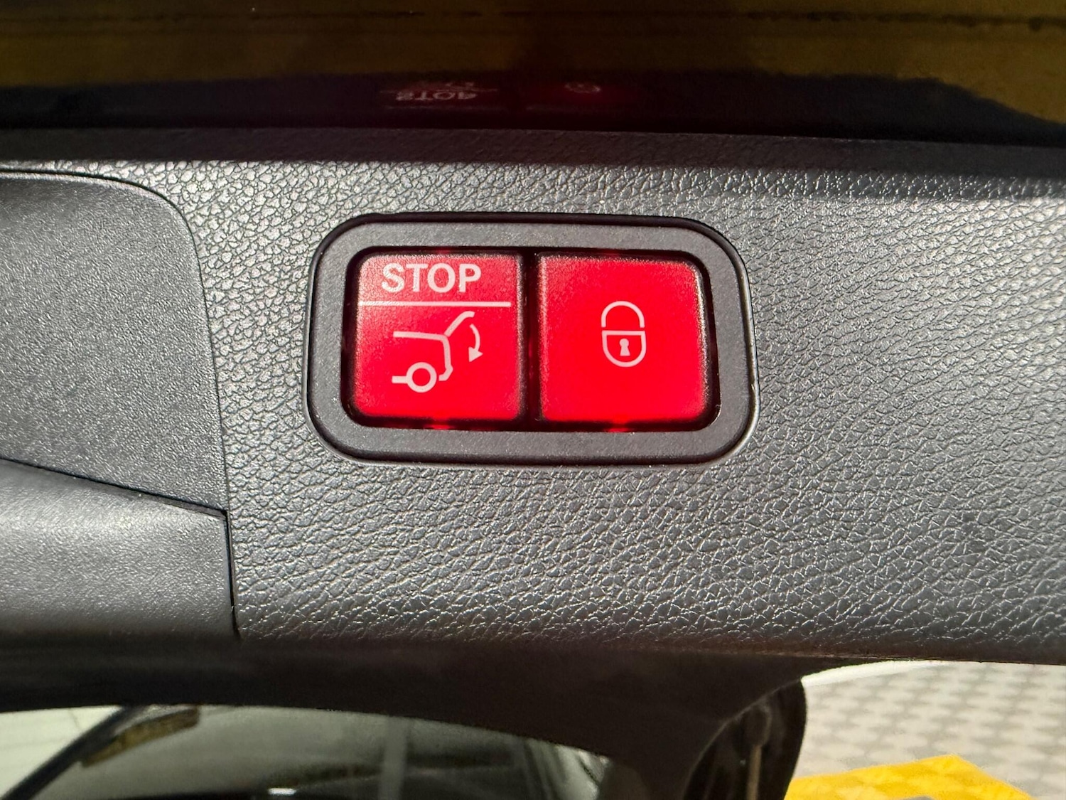 Used Mercedes-Benz E Class 2017 for sale - 76886217: Photo 71