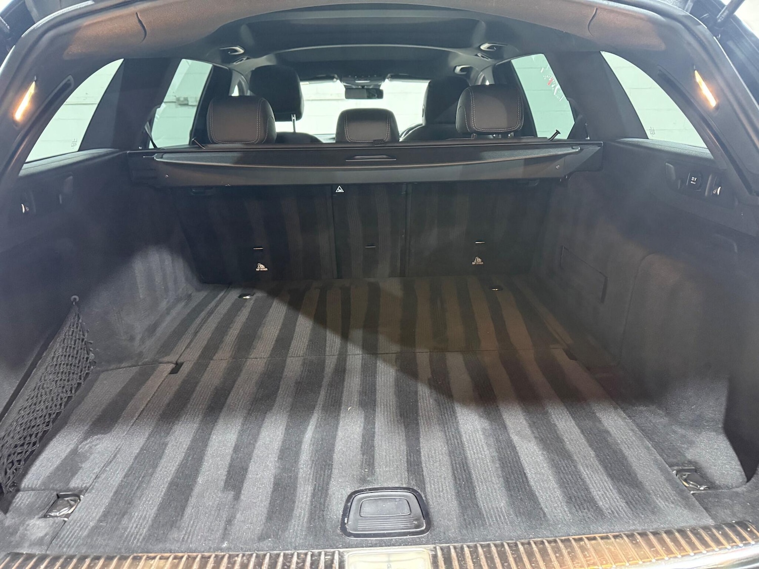 Used Mercedes-Benz E Class 2017 for sale - 76886217: Photo 72