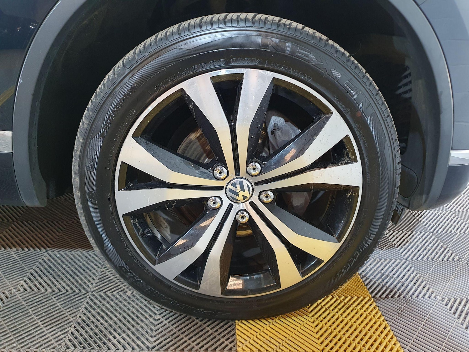 Vehicle 25