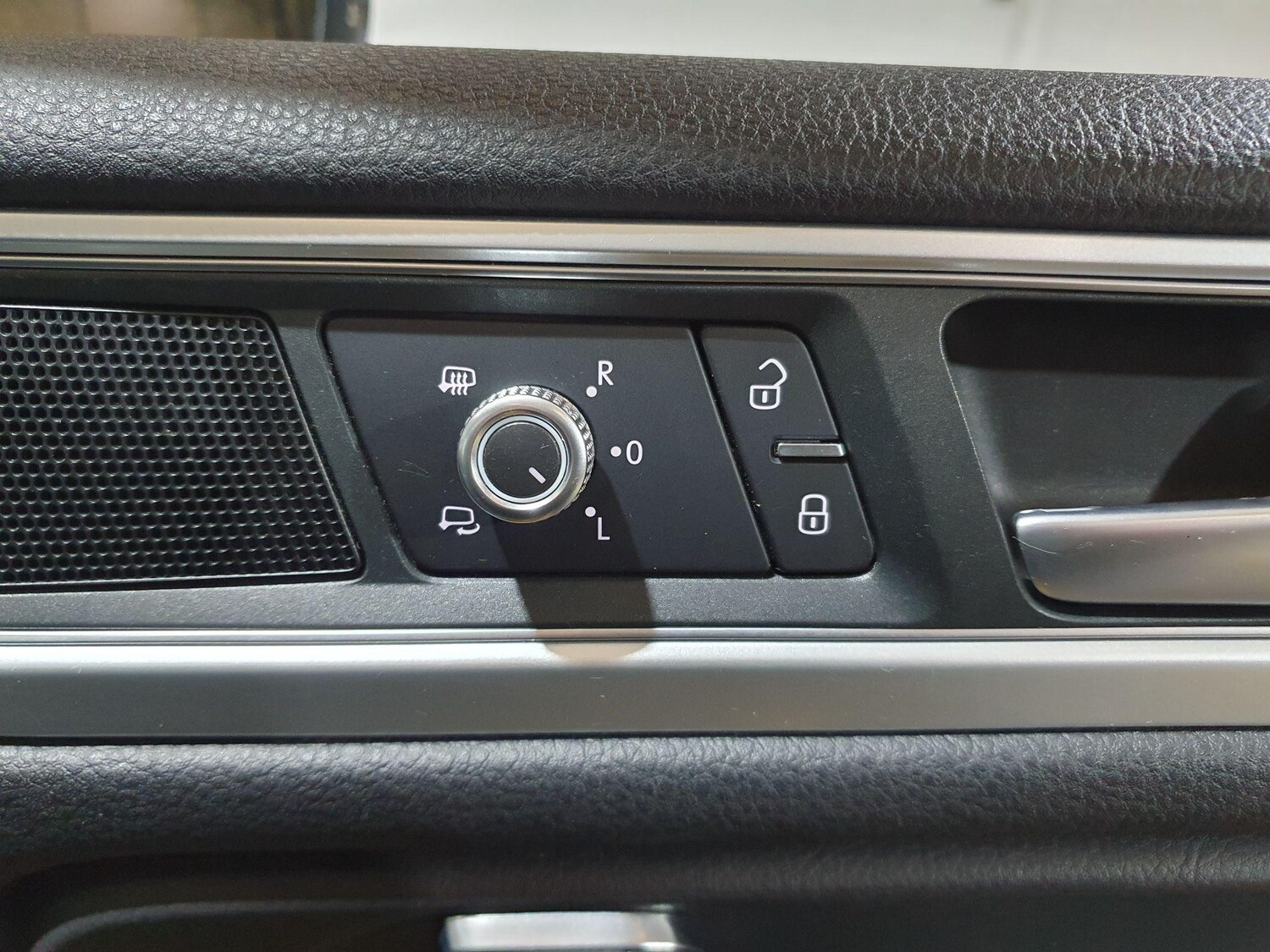 Vehicle 76