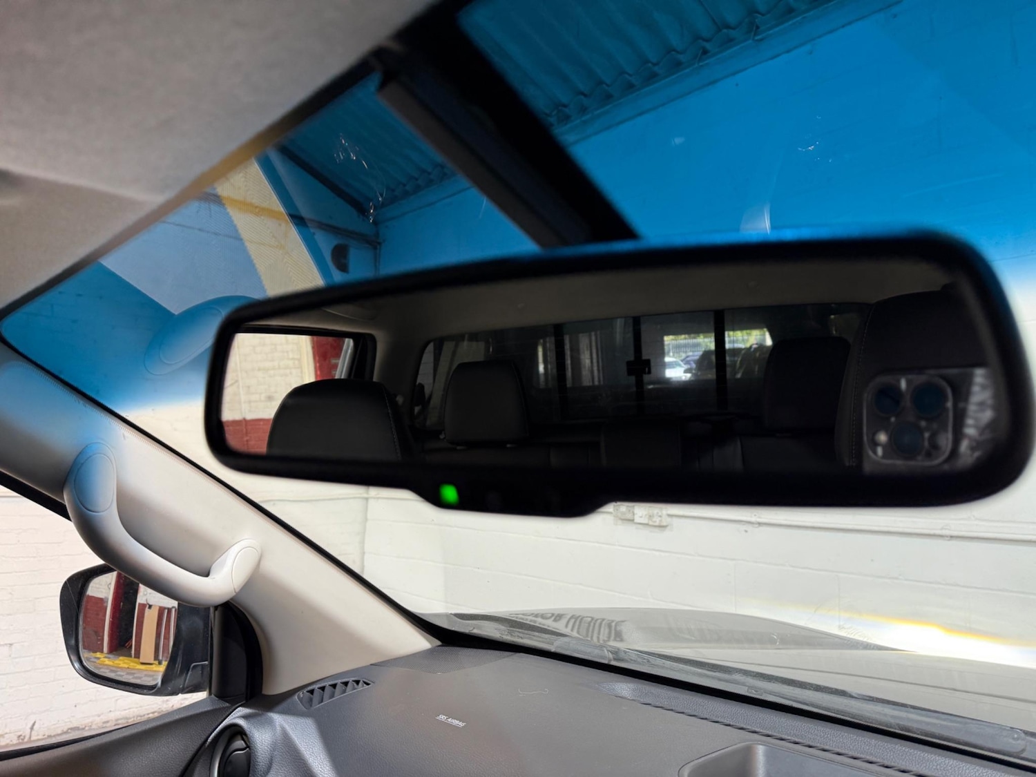 Used Nissan Navara 2017 for sale - 76644815: Photo 12