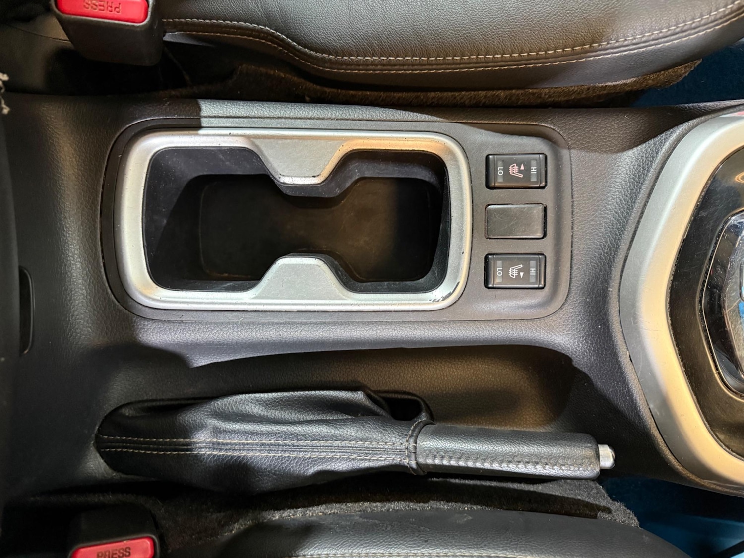 Used Nissan Navara 2017 for sale - 76644815: Photo 14