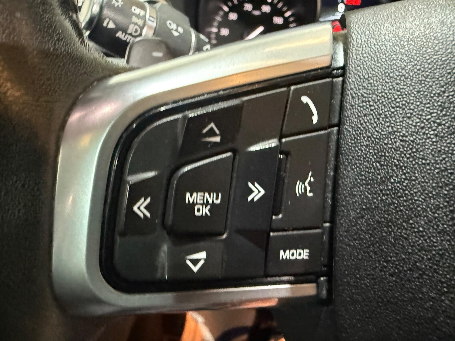 Used Land Rover Discovery Sport for sale - 76995461: Photo 28