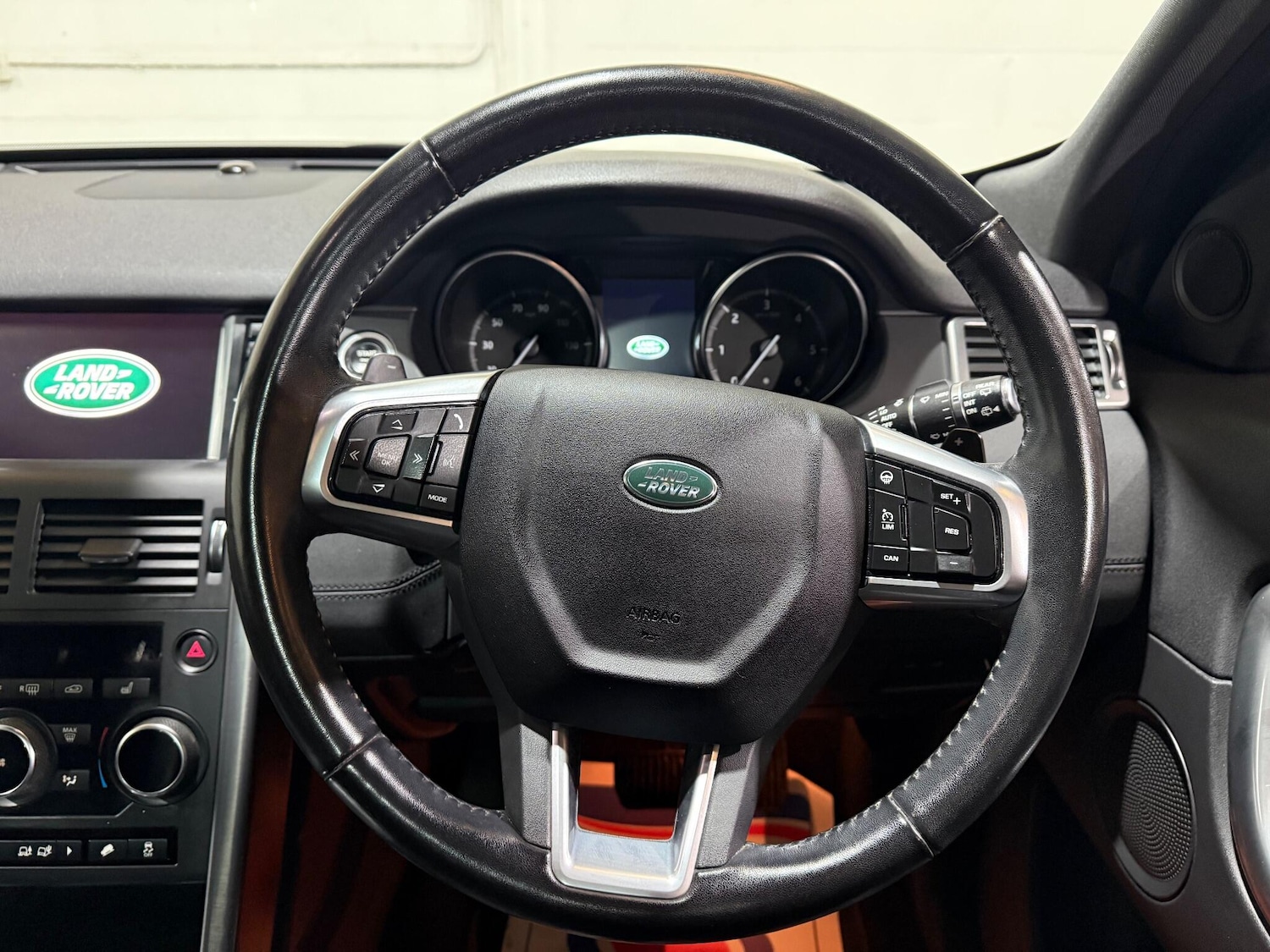 Used Land Rover Discovery Sport for sale - 76995461: Photo 40