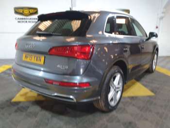 Used Audi Q5 2019 for sale - 74196340: Photo