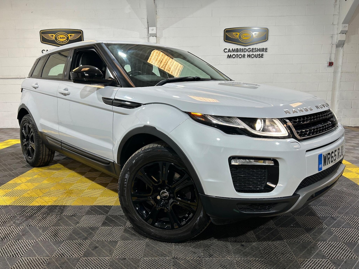 Used Land Rover Range Rover Evoque 2015 for sale - 76370836: Photo 1