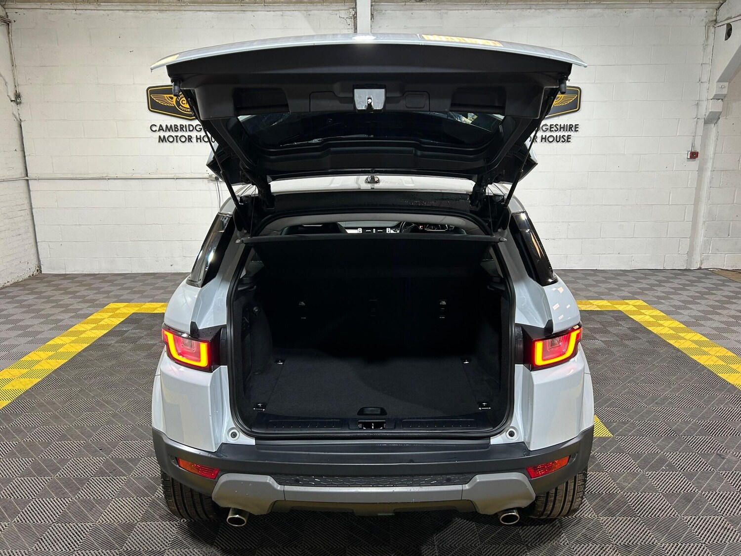 Used Land Rover Range Rover Evoque 2015 for sale - 76370836: Photo 50