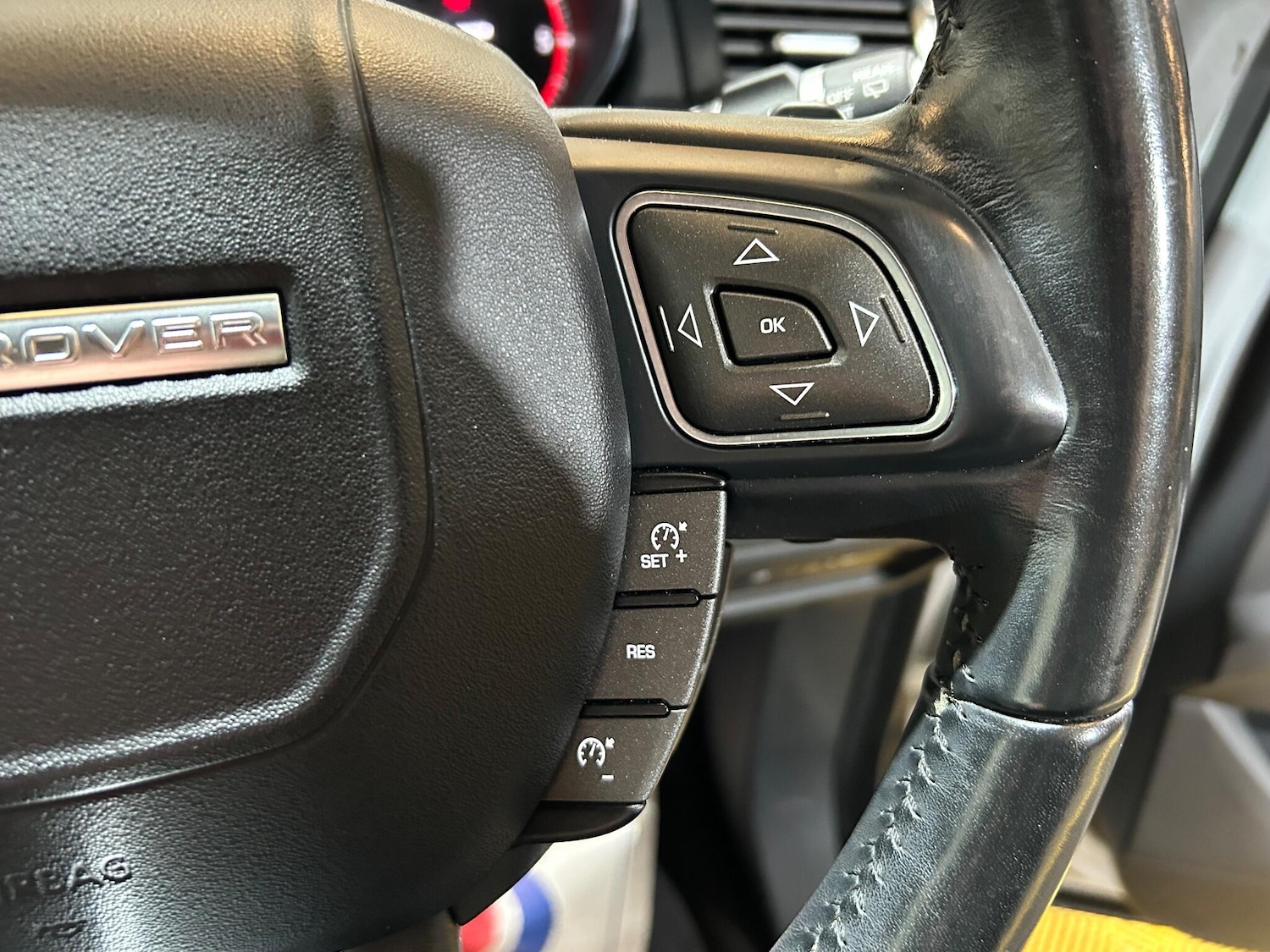 Used Land Rover Range Rover Evoque 2015 for sale - 76370836: Photo 75