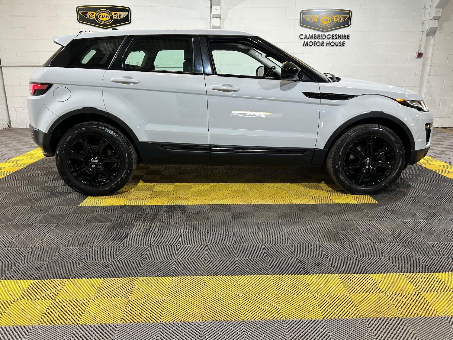 Used Land Rover Range Rover Evoque 2015 for sale - 76370836: Photo 77