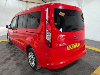 Used Ford Grand Tourneo Connect 2020 for sale - 79034590: Photo