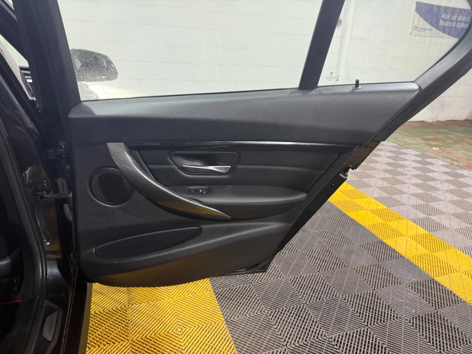 Used BMW 3 Series 2016 for sale - 77215211: Photo 42