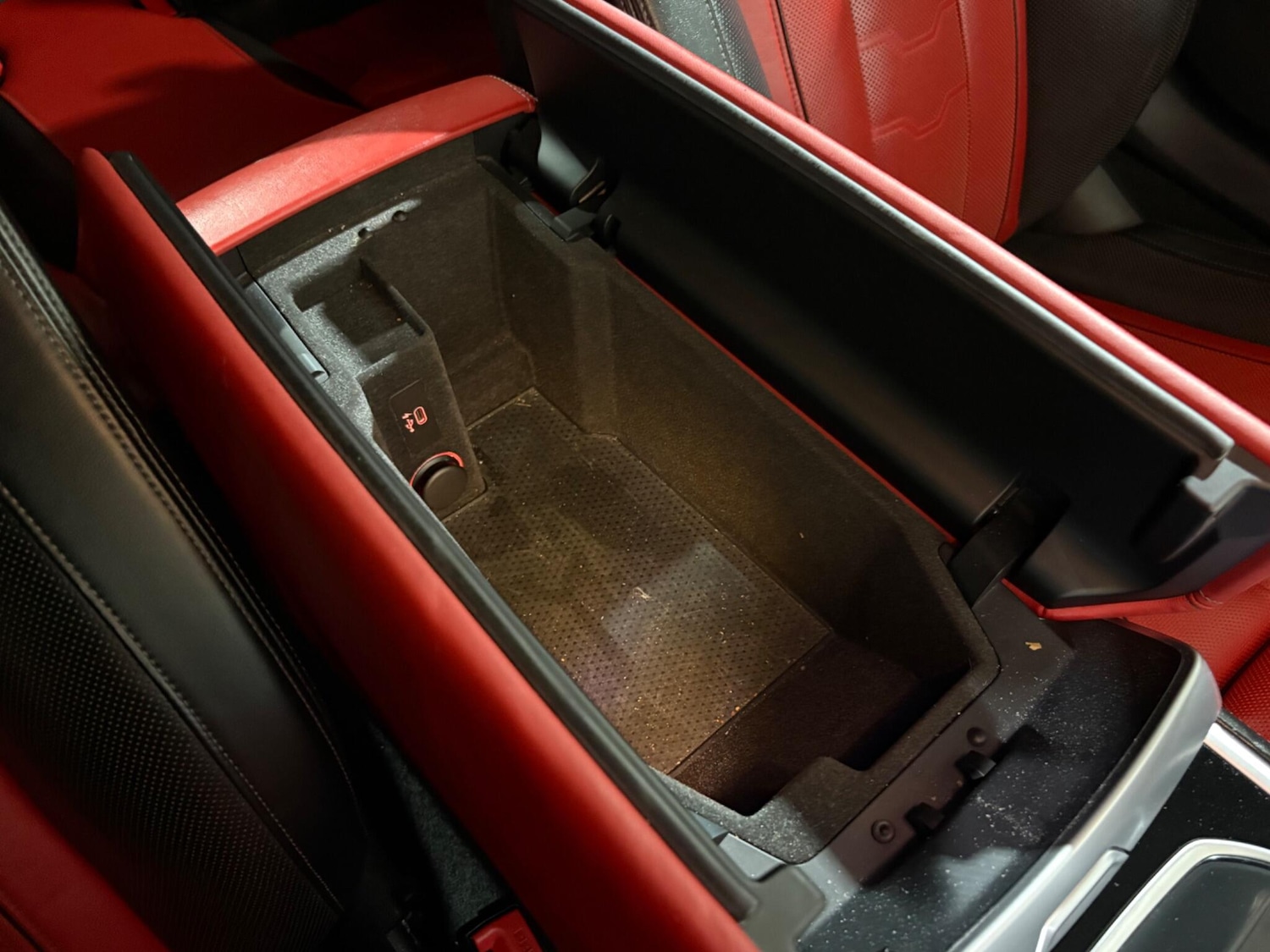 Used BMW 8 Series 2018 for sale - 76397935: Photo 36