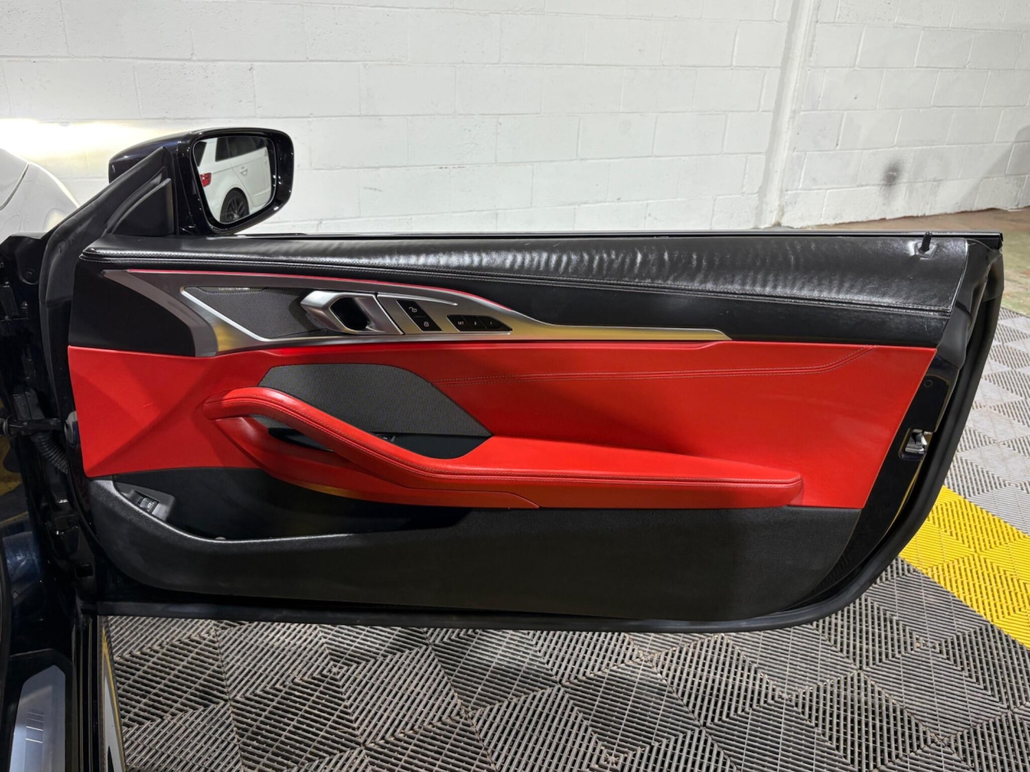 Used BMW 8 Series 2018 for sale - 76397935: Photo 57