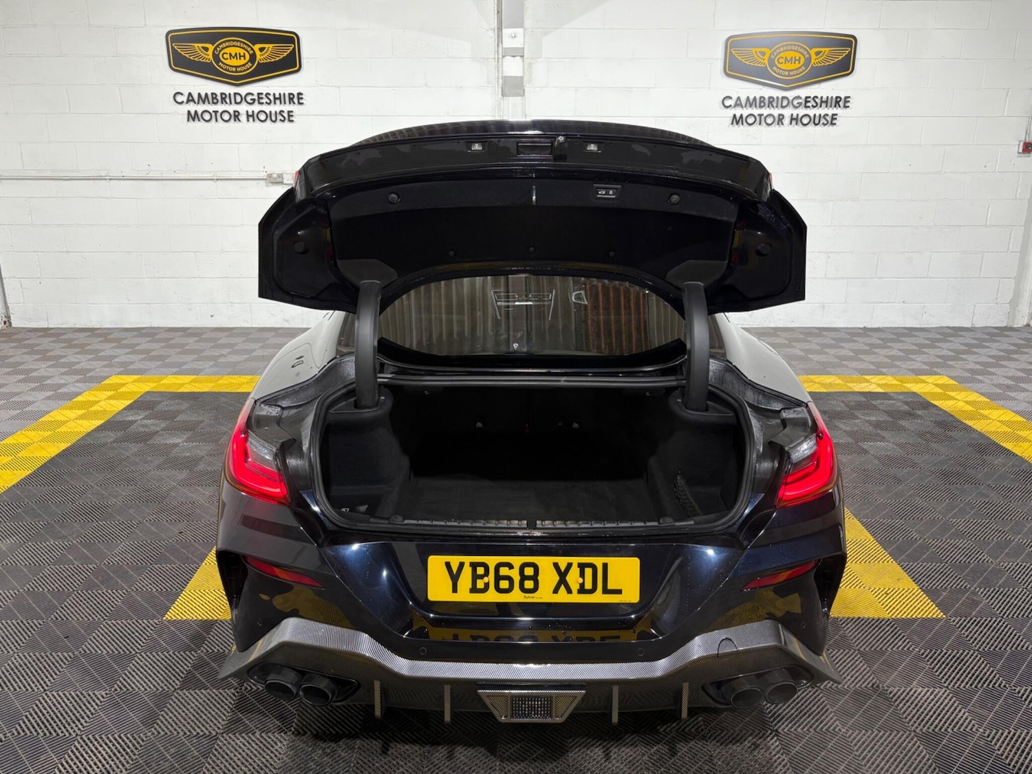 Used BMW 8 Series 2018 for sale - 76397935: Photo 63