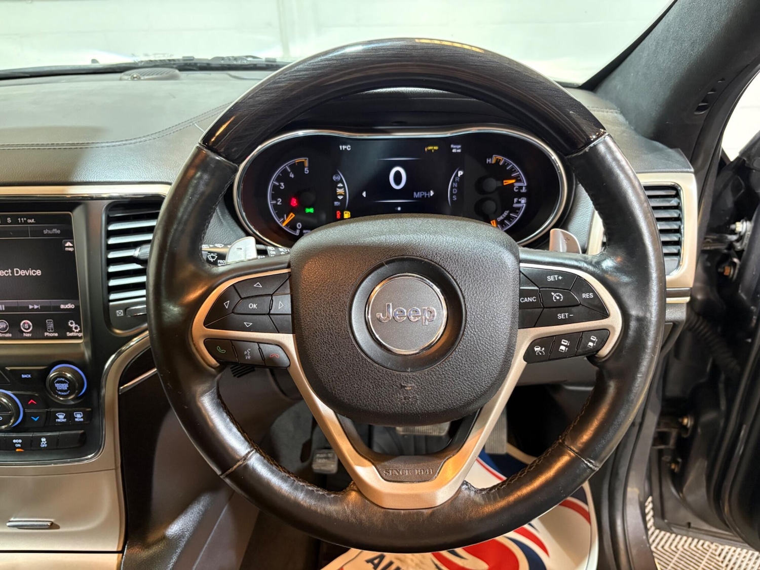 Used Jeep Grand Cherokee 2013 for sale - 77839388: Photo 24