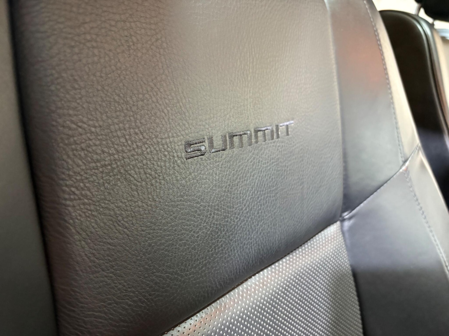 Used Jeep Grand Cherokee 2013 for sale - 77839388: Photo 36