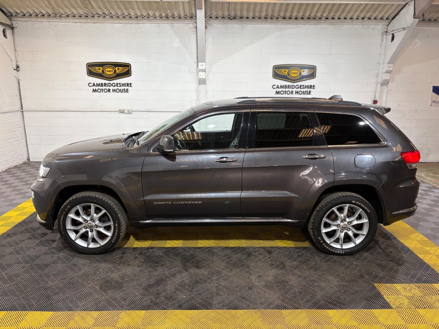 Used Jeep Grand Cherokee 2013 for sale - 77839388: Photo 39