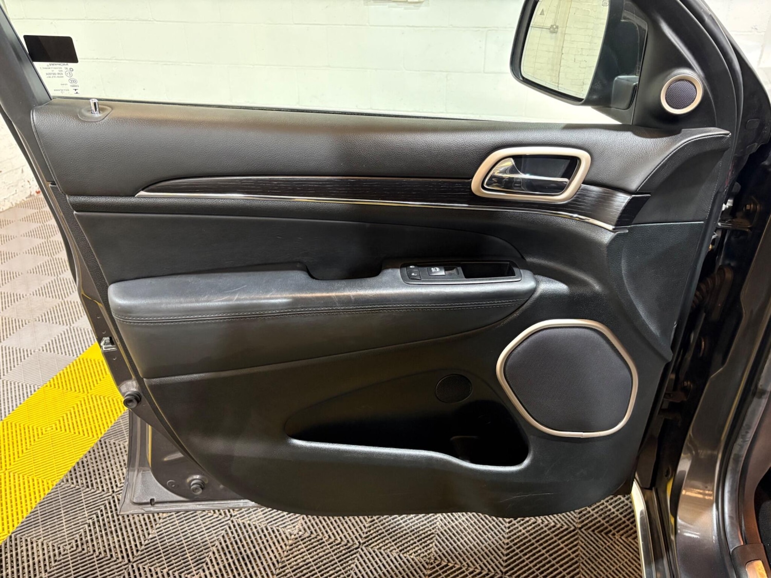 Used Jeep Grand Cherokee 2013 for sale - 77839388: Photo 70