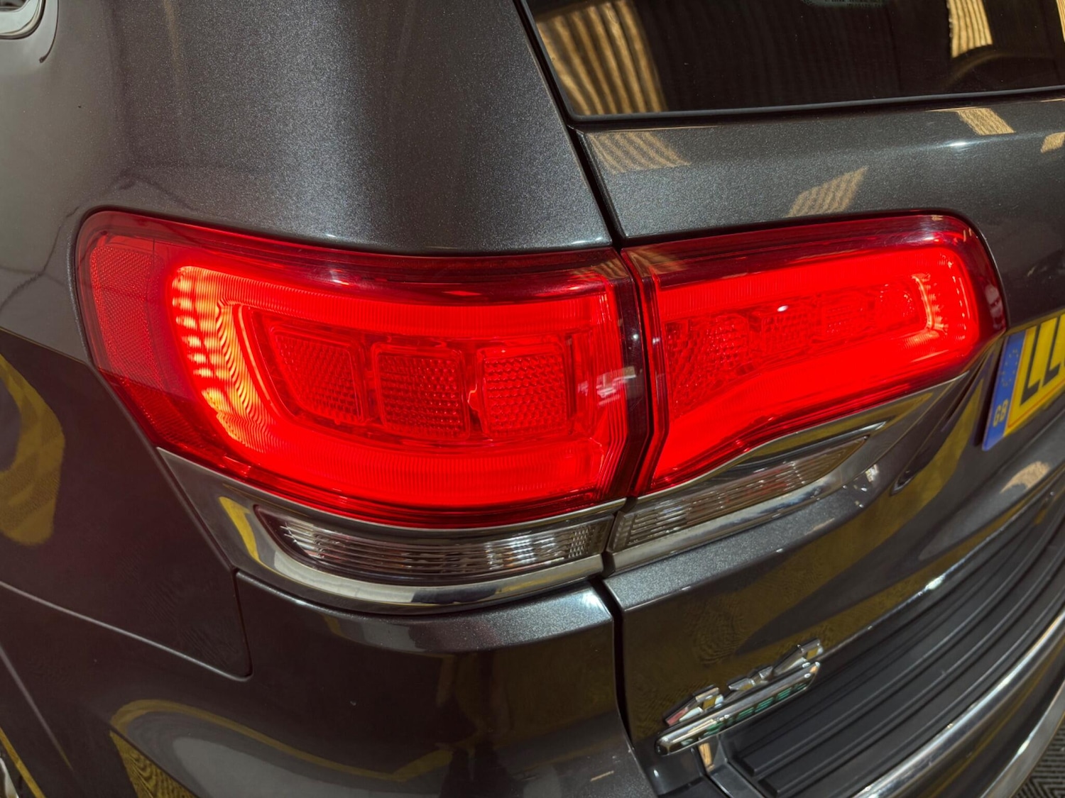 Used Jeep Grand Cherokee 2013 for sale - 77839388: Photo 82