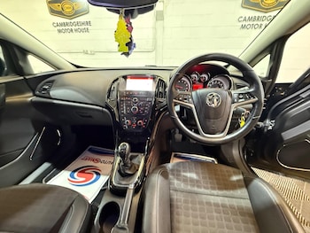 Used Vauxhall Astra GTC 2017 for sale - 78384617: Photo