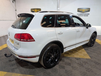 Used Volkswagen Touareg 2017 for sale - 78448780: Photo