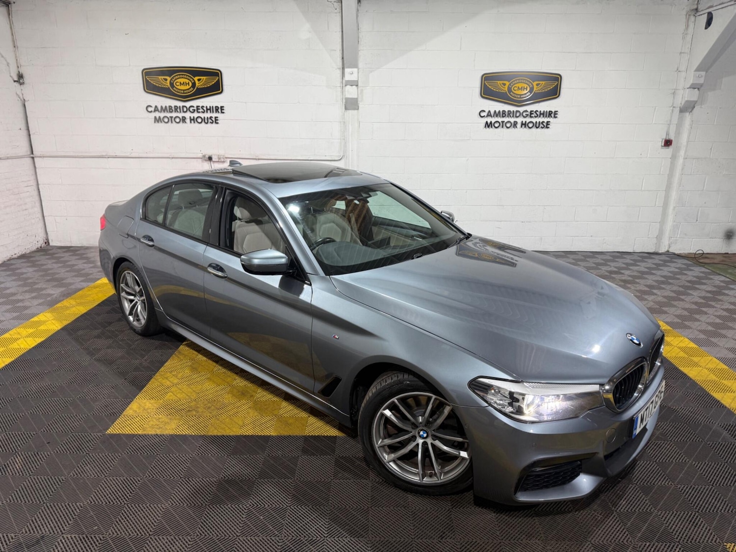 Used BMW 5 Series 2017 for sale - 77395779: Photo 11