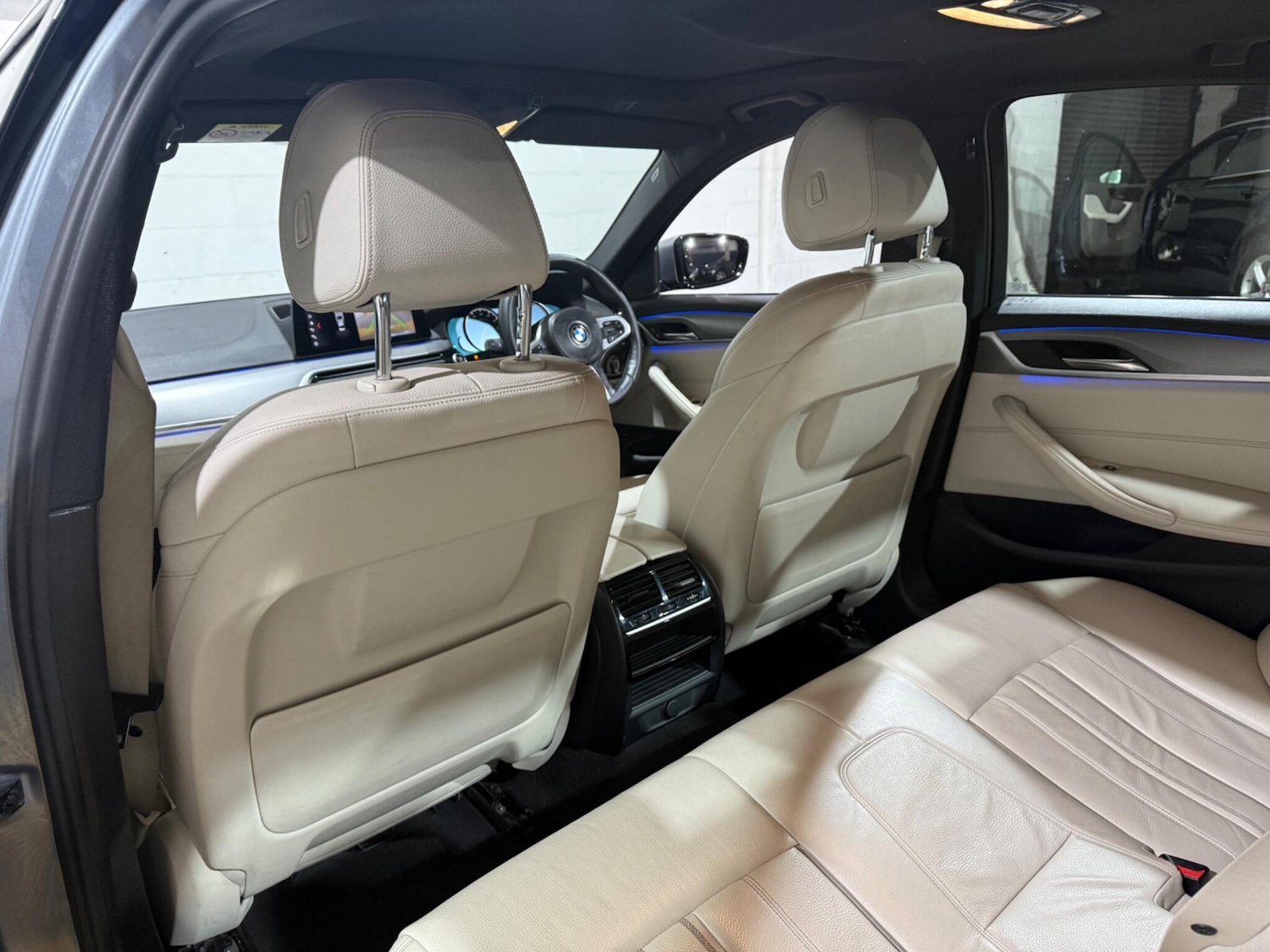 Used BMW 5 Series 2017 for sale - 77395779: Photo 55