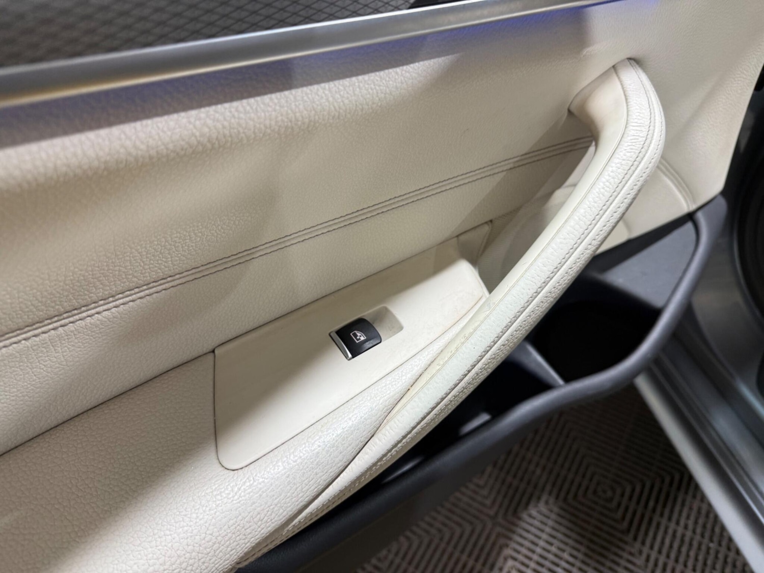 Used BMW 5 Series 2017 for sale - 77395779: Photo 65