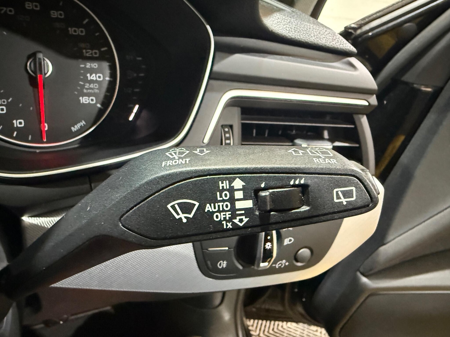 Used Audi A4 2017 for sale - 76996263: Photo 33