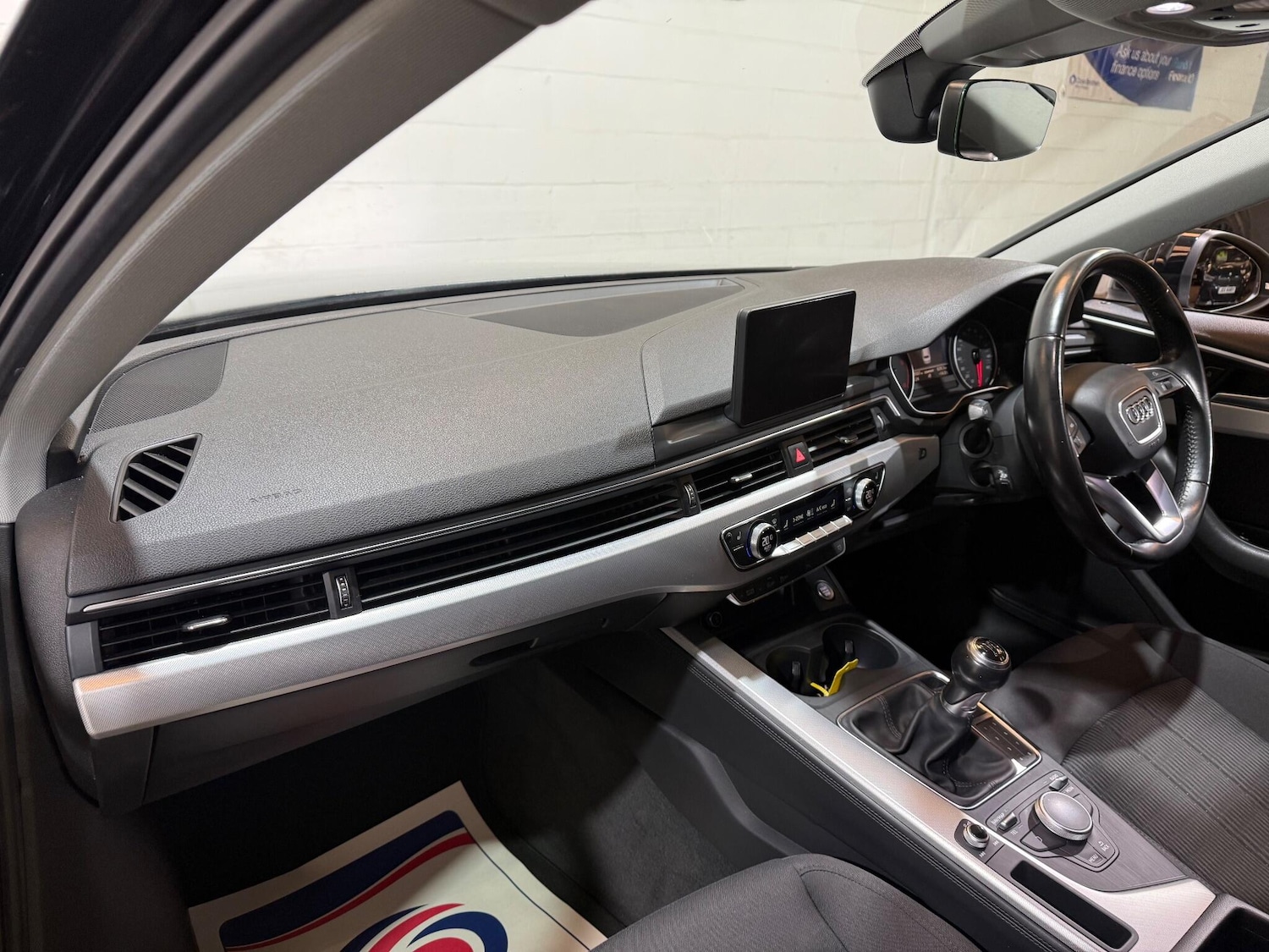 Used Audi A4 2017 for sale - 76996263: Photo 56